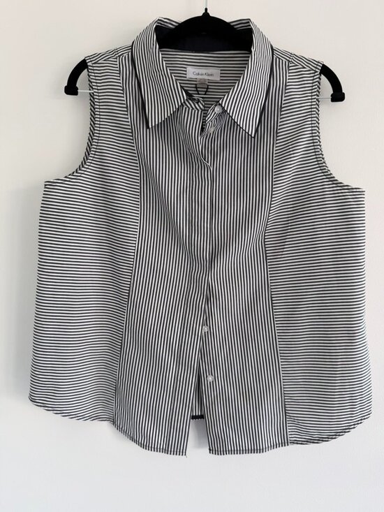 Calvin Klein Tops - Calvin Klein Black White Striped Sleeveless Button Down Top L